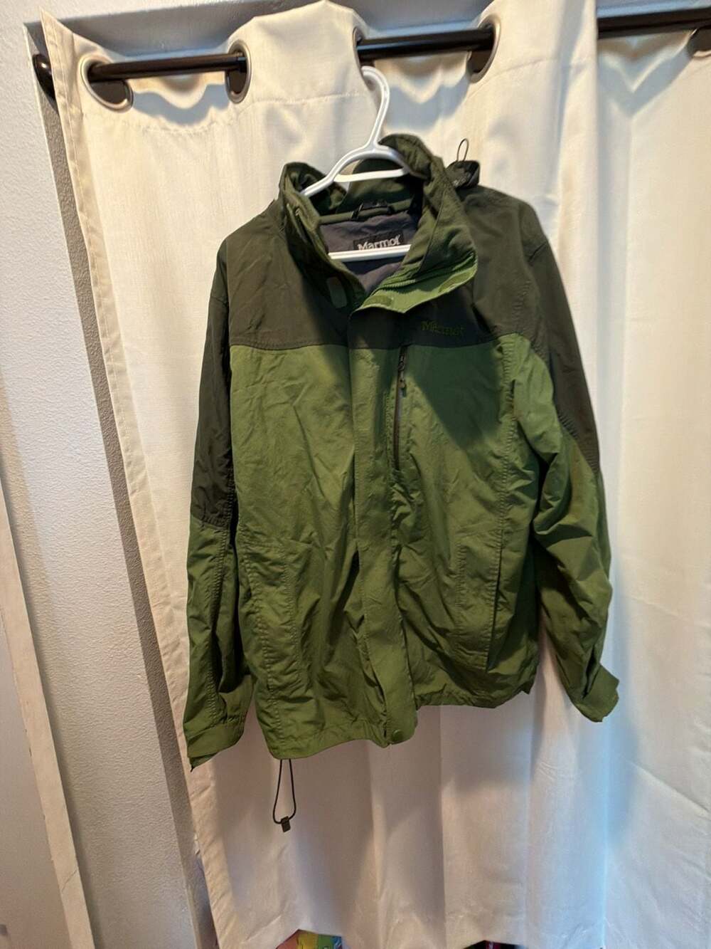 Marmot Green Two-Tone Fleece Lined Hooded Rain Jacket Size L
